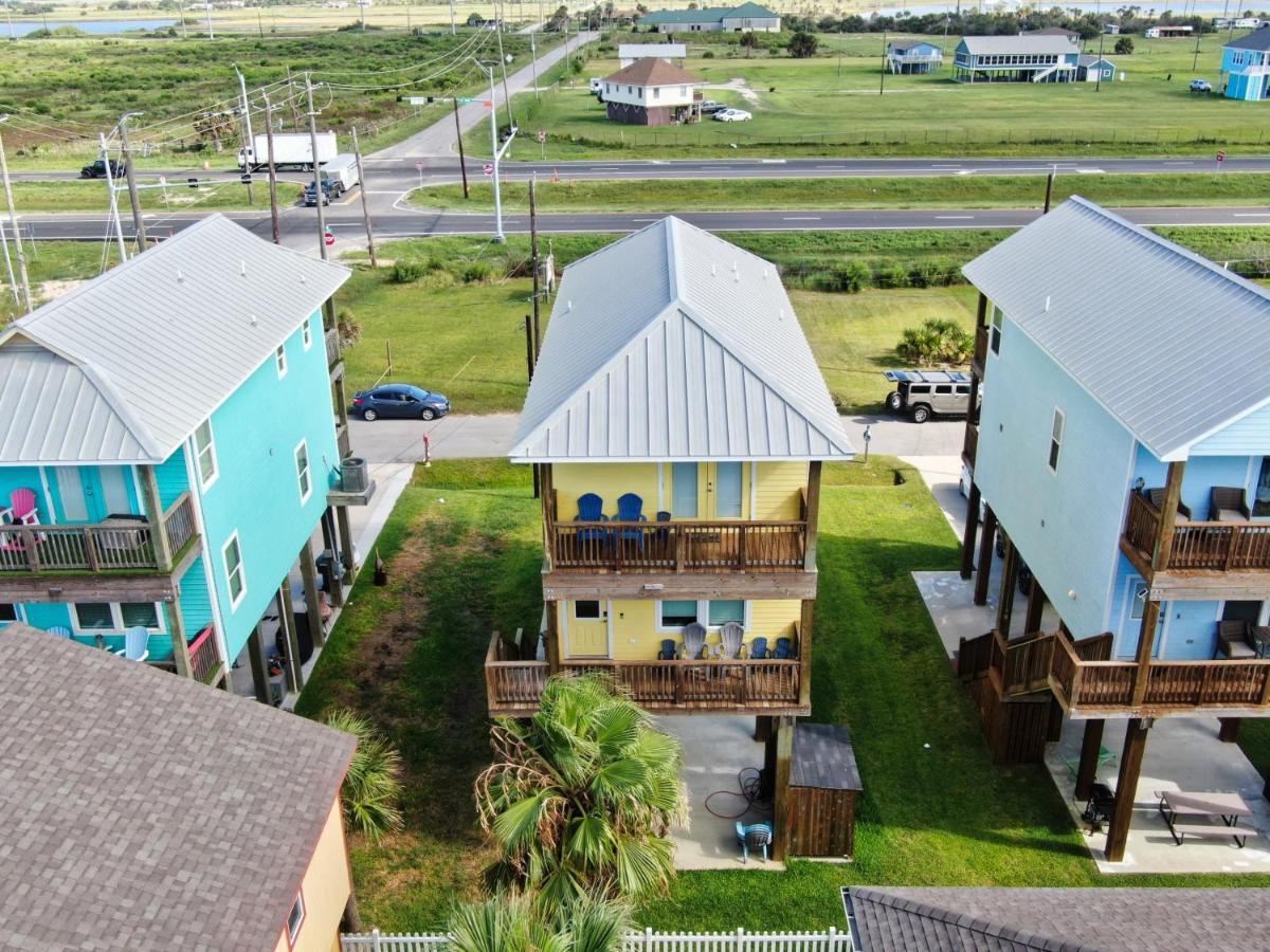 Yellow Beach Haven, Decks, Views, Mere Steps To Sand Galveston Eksteriør bilde